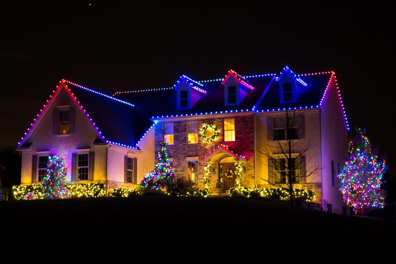 Read more about the article How To Improve Your Christmas Lights This Season